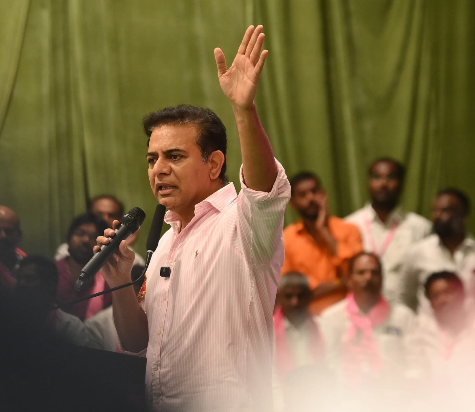 కేటీఆర్‌కు తీవ్ర జ్వరం.. వరంగల్ జిల్లా పర్యటన వాయిదా!