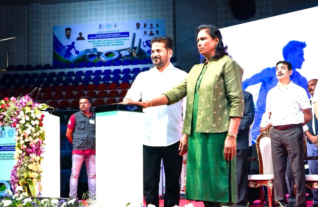 2036 ఒలింపిక్స్‌కు తెలంగాణ ఆతిథ్యం ఇవ్వాలి: సీఎం రేవంత్ రెడ్డి 