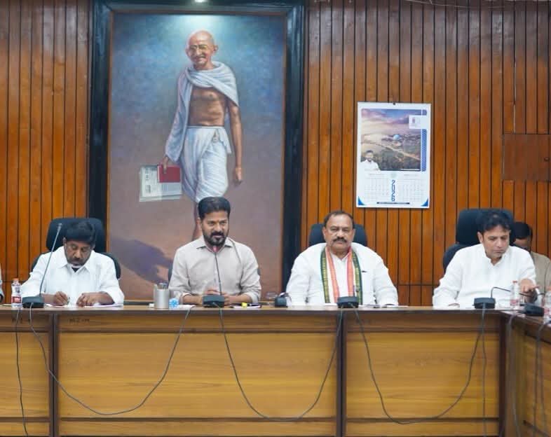 బీఆర్ఎస్‌ గ్రాఫ్‌ పడిపోయింది!
